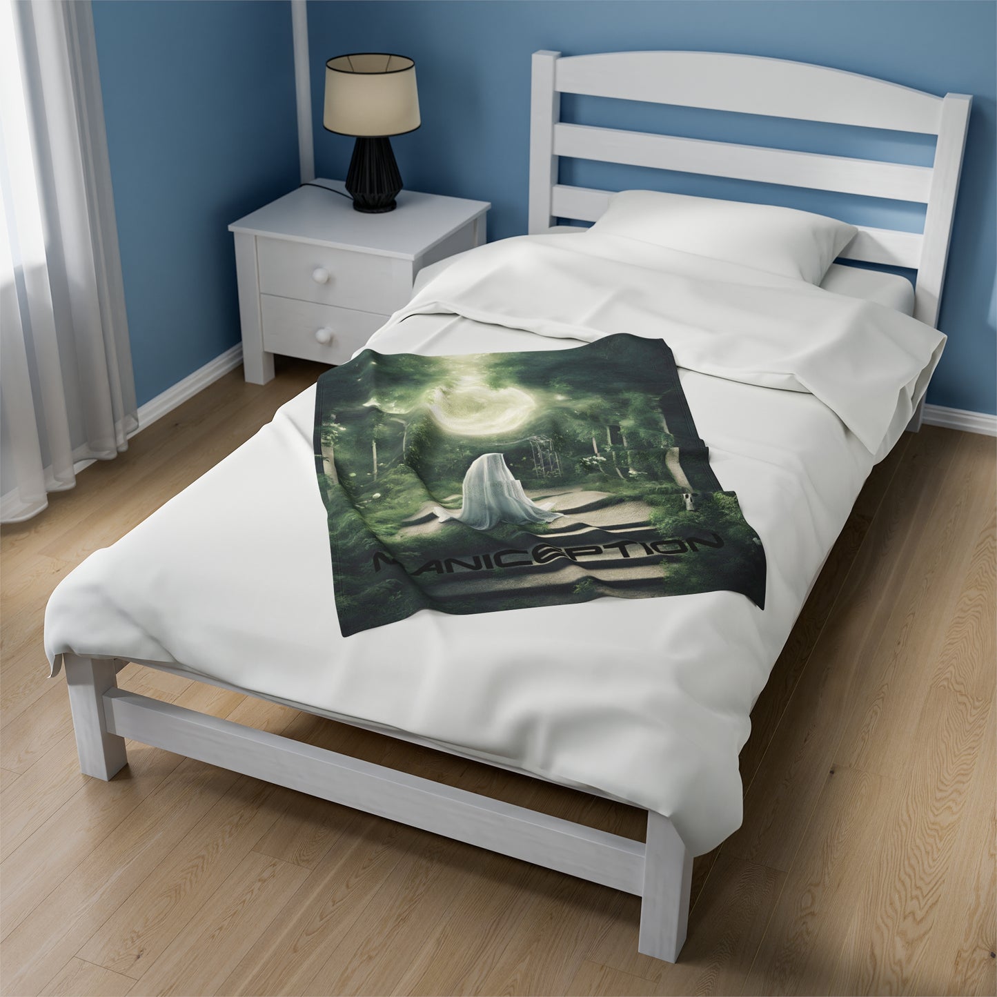 Maniception Ghost Blanket