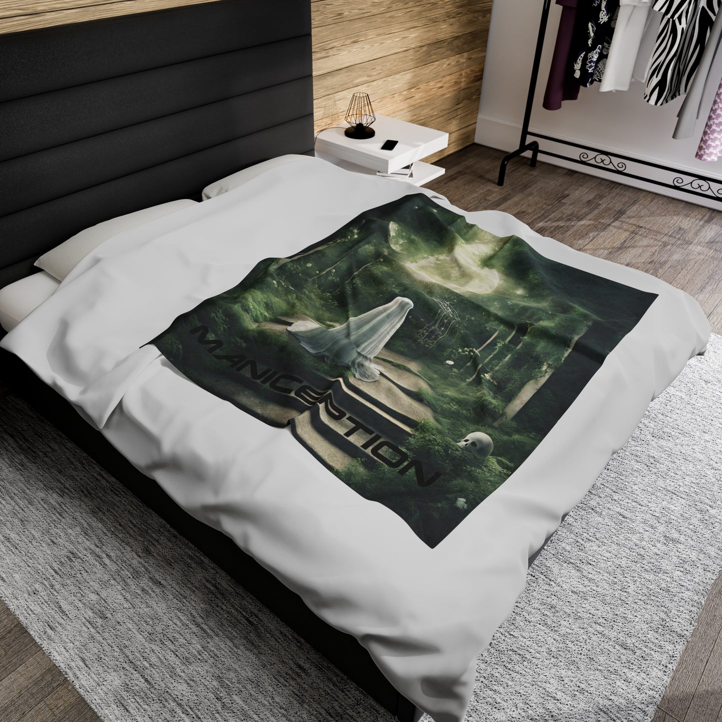 Maniception Ghost Blanket